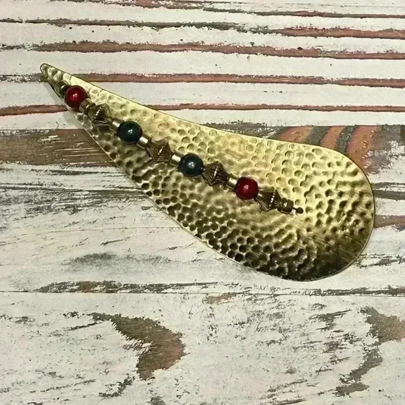 Brass and Bead Brooch - Picture 1 of 6